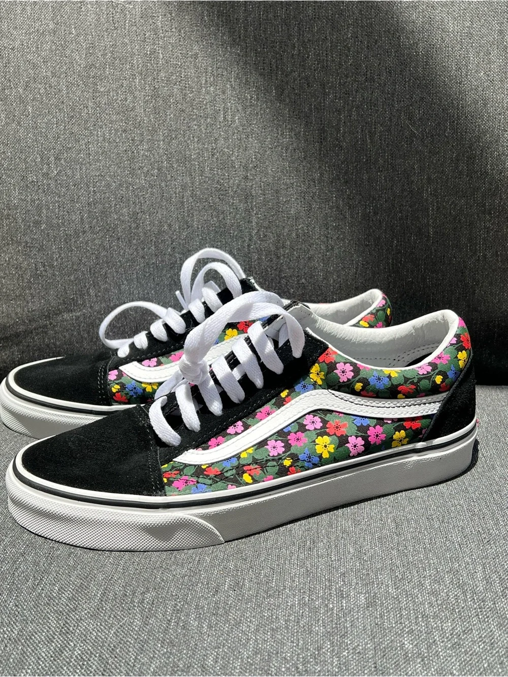 Brand New In Box Floral Old Skool Sneakers - W 7.5